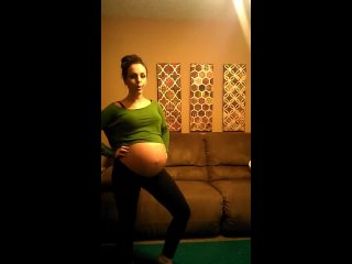 baby mama dance pregnant with twins mp4